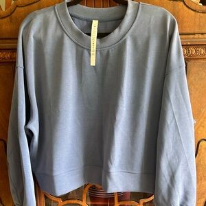 Lululemon Softstream sweatshirt sz 12